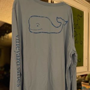Mens Vineyard Vine long sleeve t shirt. Carolina blue with dark blue print 2XL